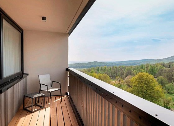 Rhön Park Aktiv Resort - Beispiel Balkon Familienappartement Deluxe (Zimmercodierungen AD1, AD2, AX8 & AX9)