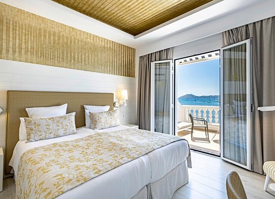 Hoposa Illa d'Or - Wohnbeispiel Doppelzimmer Meerblick (Zimmercodierung D2M)