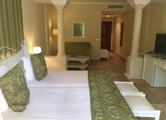 Lago Garden & Spa - Wohnbeispiel Juniorsuite (Zimmercodierung JB1)