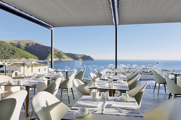 Mar Azul PurEstil & Spa