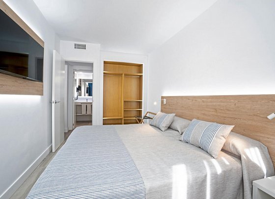 Ciudad Laurel - Wohnbeispiel Appartement 1 Schlafzimmer Premium (Zimmercodierungen AM1 & AMP)