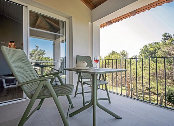 Blau Colonia Sant Jordi - Beispiel Balkon (Zimmercodierungen WS1 & WS2)