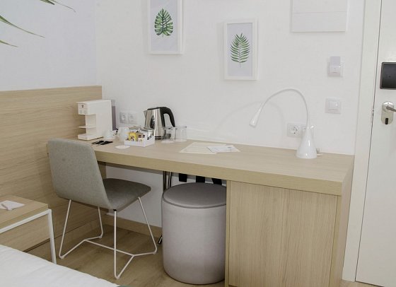 BQ Paguera Boutique - Wohnbeispiel Doppelzimmer Superior Poolblick (Zimmercodierung DSP)