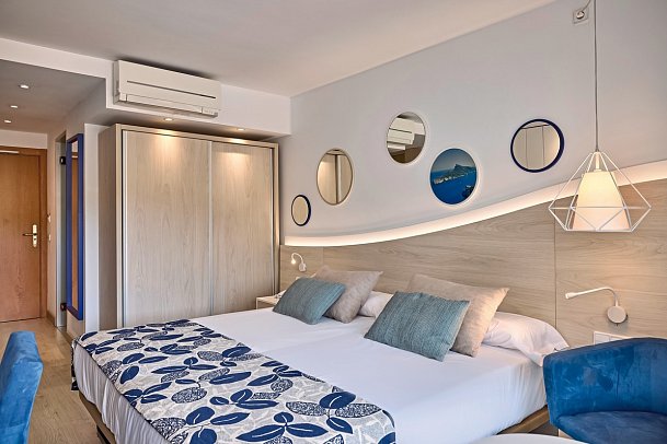 Universal Aparthotel Don Camilo - Wohnbeispiel Doppelzimmer Aquavilla (Zimmercodierung DBV)