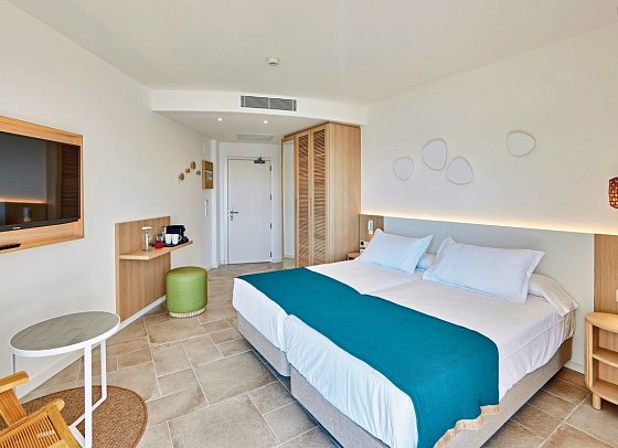 Universal Hotel Aquamarin - Wohnbeispiel Doppelzimmer (Zimmercodierung DB1)