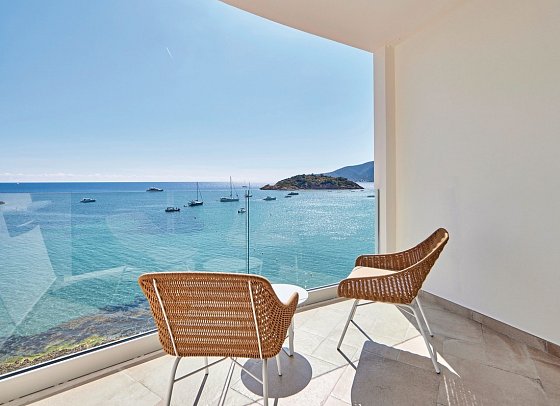 Universal Hotel Aquamarin - Beispiel Balkon (Zimmercodierung DBM)
