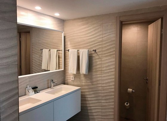 Diamant Hotel & Aparthotel - Beispiel Bad (Zimmercodierungen DS1 & TS1)