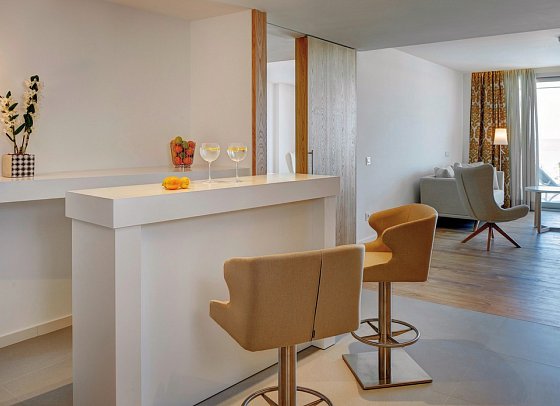 Hipotels Playa de Palma Palace - Wohnbeispiel Juniorsuite Poolblick (Zimmercodierung JBP)