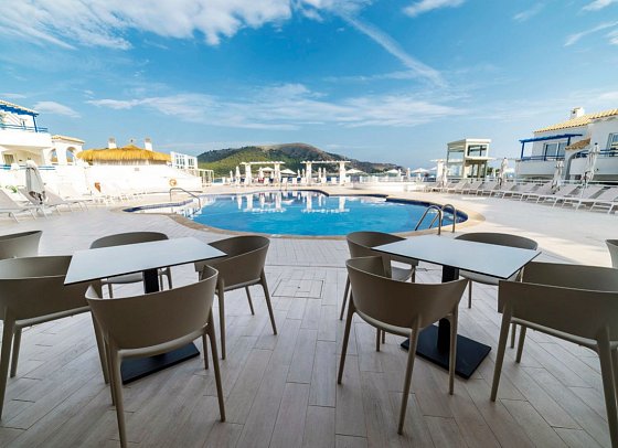 Parque Nereida Suites