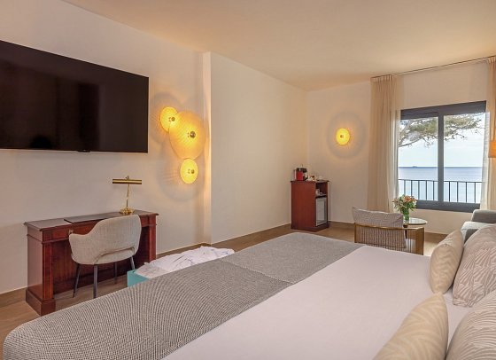 Secrets Mallorca Villamil Resort & Spa - Wohnbeispiel Doppelzimmer Deluxe frontaler Meerblick (Zimmercodierung DDM)
