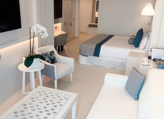 SantoS Nixe Palace - Wohnbeispiel Juniorsuite Meerblick (Zimmercodierung JBM)