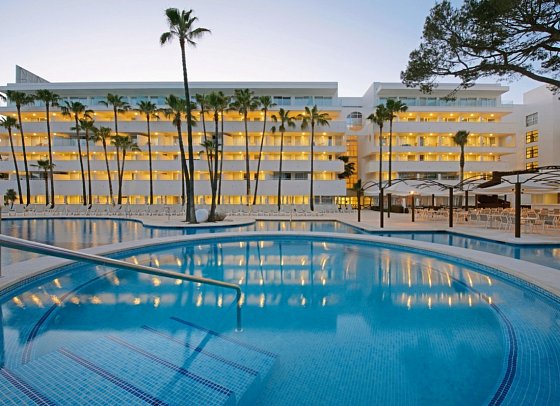 Iberostar Waves Cristina