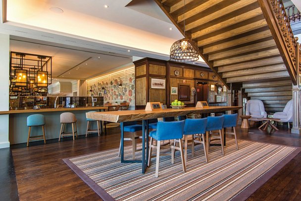 Lindner Hotel Mallorca Portals Nous, part of JdV by Hyatt - Lobby