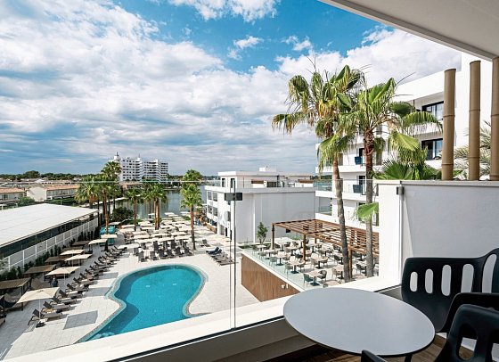 THB Bamboo Alcudia - Wohnbeispiel Balkon (Zimmercodierung DBP)