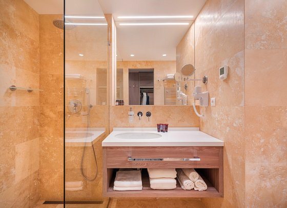 CUBE Hotel - Wohnbeispiel Doppelzimmer Superior (Zimmercodierung DS1)