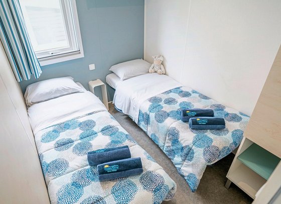 Camping Bijela Uvala (by Happy Camp) - Wohnbeispiel Mobilheim Happy Premium (Zimmercodierung CB1)