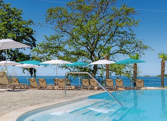 Camping Bijela Uvala (by Happy Camp)