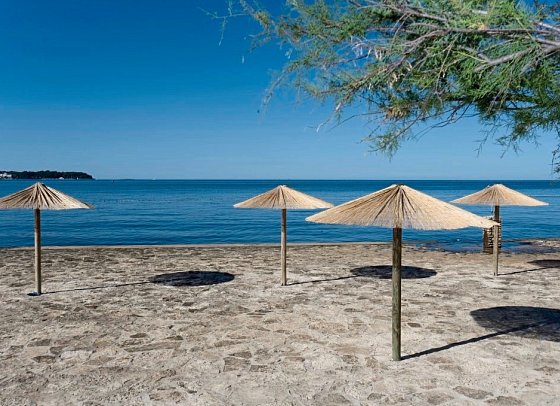 Materada Plava Laguna