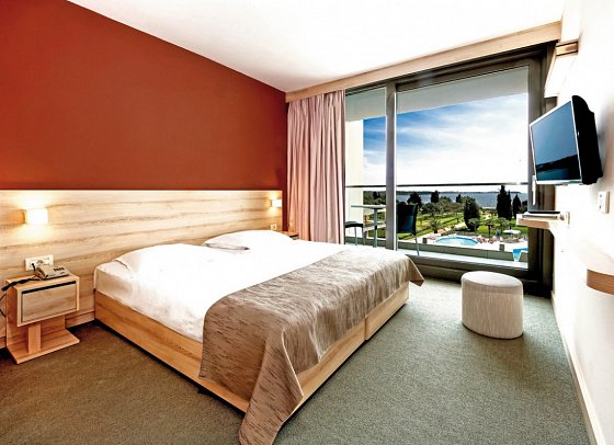 Materada Plava Laguna - Wohnbeispiel Doppelzimmer Superior Meerblick (Zimmercodierungen DS1 & F1M)