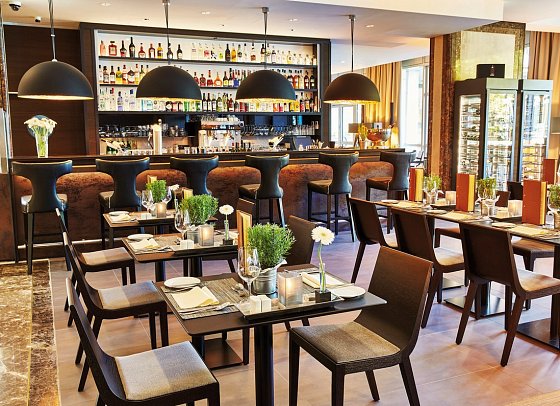 Steigenberger Hotel Köln - Bar „19NullZwo”