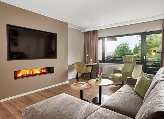 Sporthotel Grafenwald - Wohnbeispiel Suite Komfort Deluxe (Zimmercodierungen WD1 & WD2)