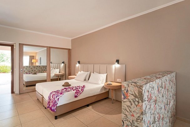 Kresten Royal Euphoria Resort - Wohnbeispiel Juniorsuite Meerblick (Zimmercodierung JBM)