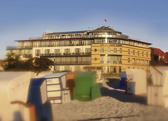 Strand-Hotel Hübner - Aussenansicht