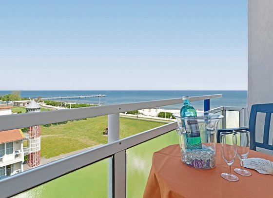 Morada Resort Kühlungsborn - Wohnbeispiel Doppelzimmer seitl. Meerblick (Zimmercodierung D1N)