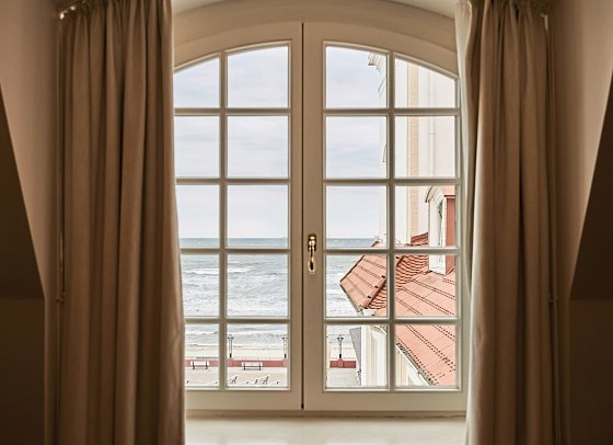 A-ROSA Kurhaus Binz - Ausblick Doppelzimmer Meerblick (Zimmercodierung D1M)