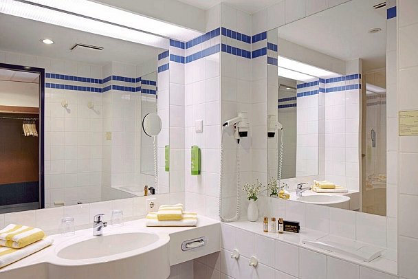 Dorint Seehotel Binz-Therme Binz/Rügen - Wohnbeispiel Doppelzimmer (Zimmercodierung DB1)