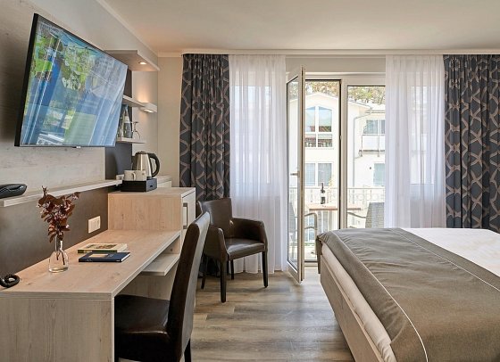 R&R Strandhotel Baabe - Wohnbeispiel Doppelzimmer Balkon (Zimmercodierung DB1)