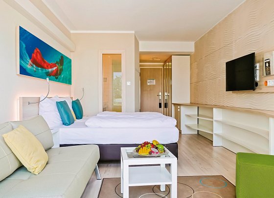 SEETELHOTEL Kaiserstrand Beachhotel - Wohnbeispiel Doppelzimmer Landseite (Zimmercodierung DBL)