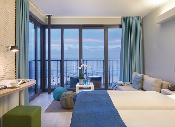 SEETELHOTEL Kaiserstrand Beachhotel - Wohnbeispiel Doppelzimmer Meerseite (Zimmercodierung DBM)
