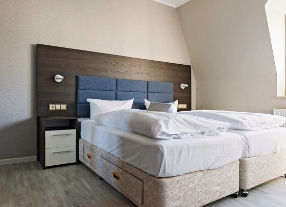 SEETELHOTEL Ostseeresidenz Bansin - Wohnbsp. 2 Raum FeWo Landseite (Zimmercodierung OBL)