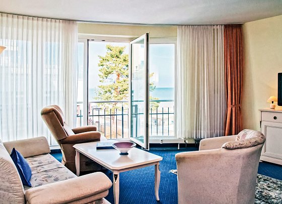 SEETELHOTEL Ostseeresidenz Bansin - Wohnbsp. 2 Raum FeWo seitl. Meerblick (Zimmercodierung OBN)