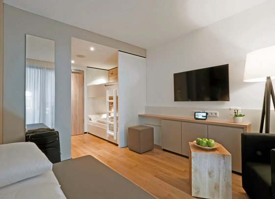 WONNEMAR Resort-Hotel Wismar - Wohnbeispiel Familienzimmer (Zimmercodierung FB1)