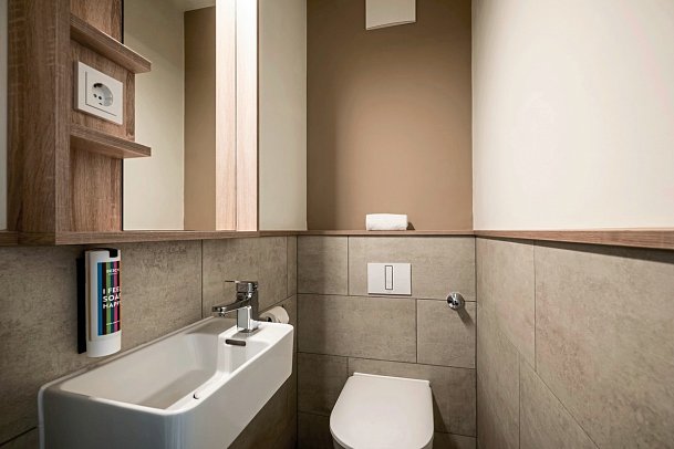 BEECH Resort Boltenhagen - Beispiel Bad Appartement 3 Schlafzimmer Typ 3 ca. 65 qm (Zimmercodierung PB3)
