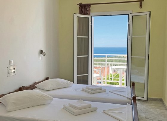 Mykali Hotel - Wohnbeispiel Doppelzimmer Meerblick (Zimmercodierung D1M)