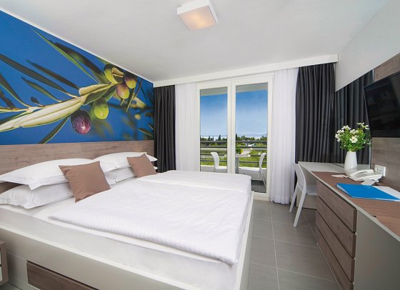 Bluesun Hotel Neptun - Wohnbeispiel Doppelzimmer Nebengebäude (Zimmercodierungen DBV, DC4 & EBV)
