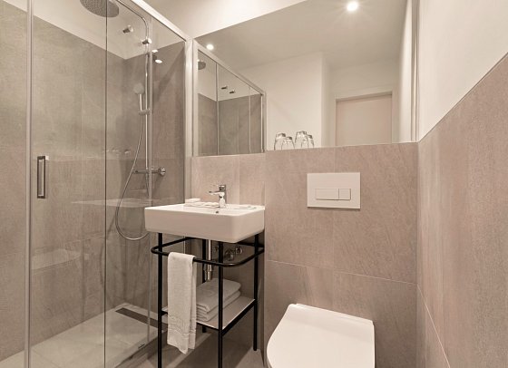 Bluesun Hotel Neptun - Beispiel Bad (Zimmercodierungen DB1, DC2 & EB1)