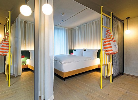 Urban Nature Bad Gastein – Badeschloss - Wohnbeispiel Doppelzimmer Komfort (Zimmercodierung DF1)