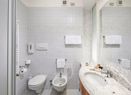 Park Hotel - Beispiel Bad (Zimmercodierung DB1)