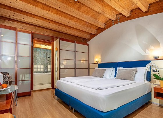 Park Hotel - Wohnbeispiel Suite Duplex (Zimmercodierung WB1)