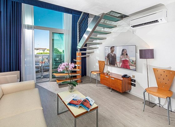Park Hotel - Wohnbeispiel Suite Duplex (Zimmercodierung WB1)