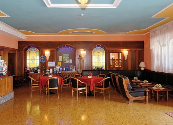 Park Hotel Jolanda