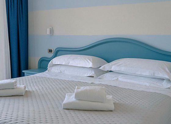 AHG Riva del Sole - Wohnbeispiel Doppelzimmer Classic (Zimmercodierungen DB1, DB2 & DSI)