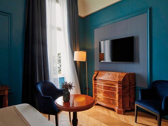 Villa del Sogno - Wohnbeispiel Doppelzimmer Executive Lake View (Zimmercodierung D1I)