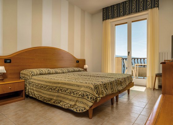 Hotel La Rotonda - Wohnbeispiel Doppelzimmer Seeblick
