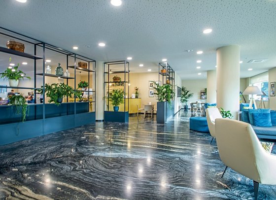 Ark Hotel
