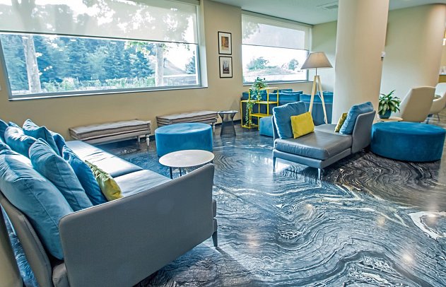 Ark Hotel